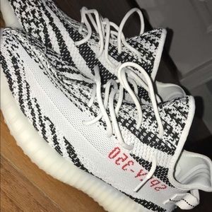 Yeezy 350v Zebra size 11